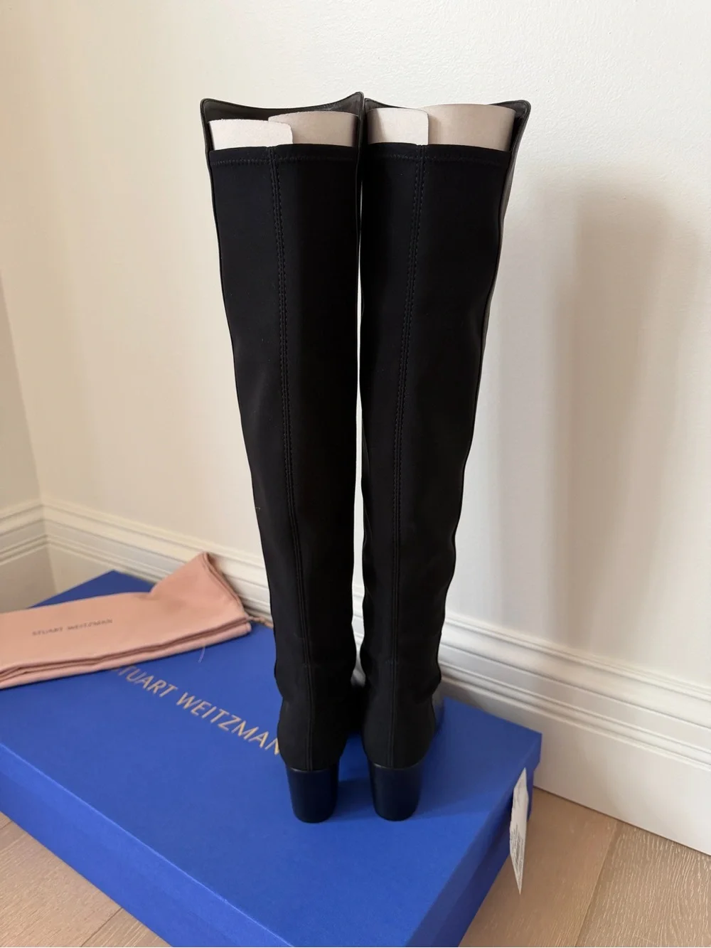 Stuart Weitzman stuart weitzman